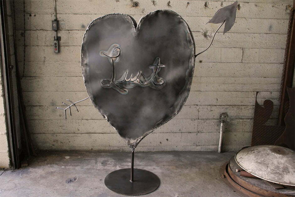 Lust heart (steel sculpture)